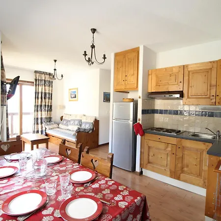 6 Personnes Avec Balcon Et Internet A - Fr-1-508b-4 *